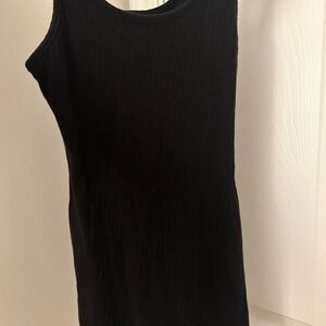 Black Sleeveless Ribbed Dress